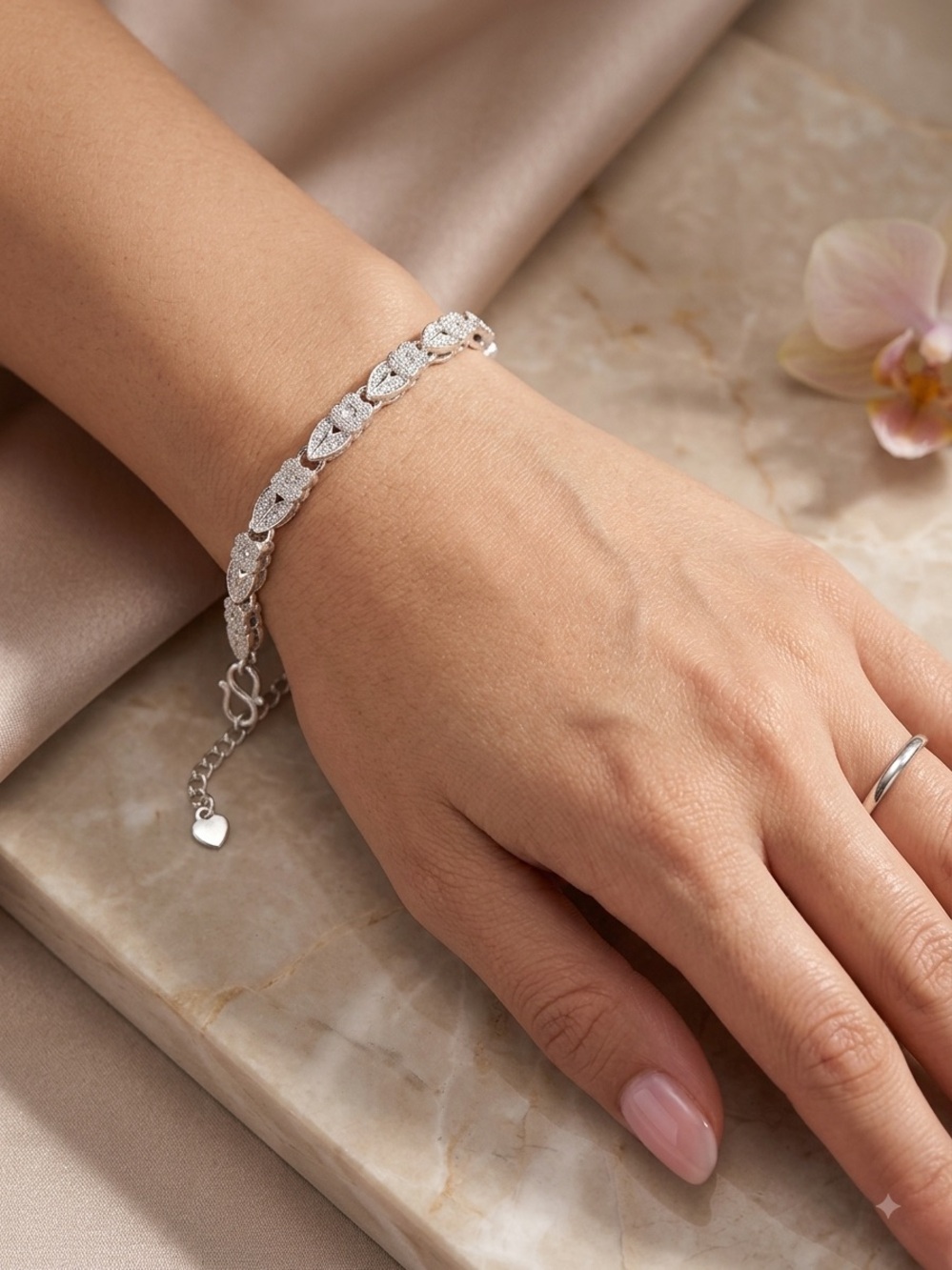 925 Sterling Silver Flower Link Bracelet Adjustable